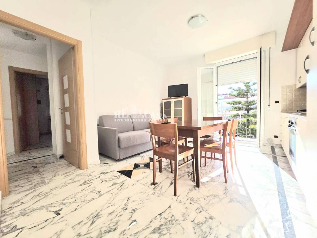 Appartamento a San benedetto del tronto in Via Confalonieri - Foto 2