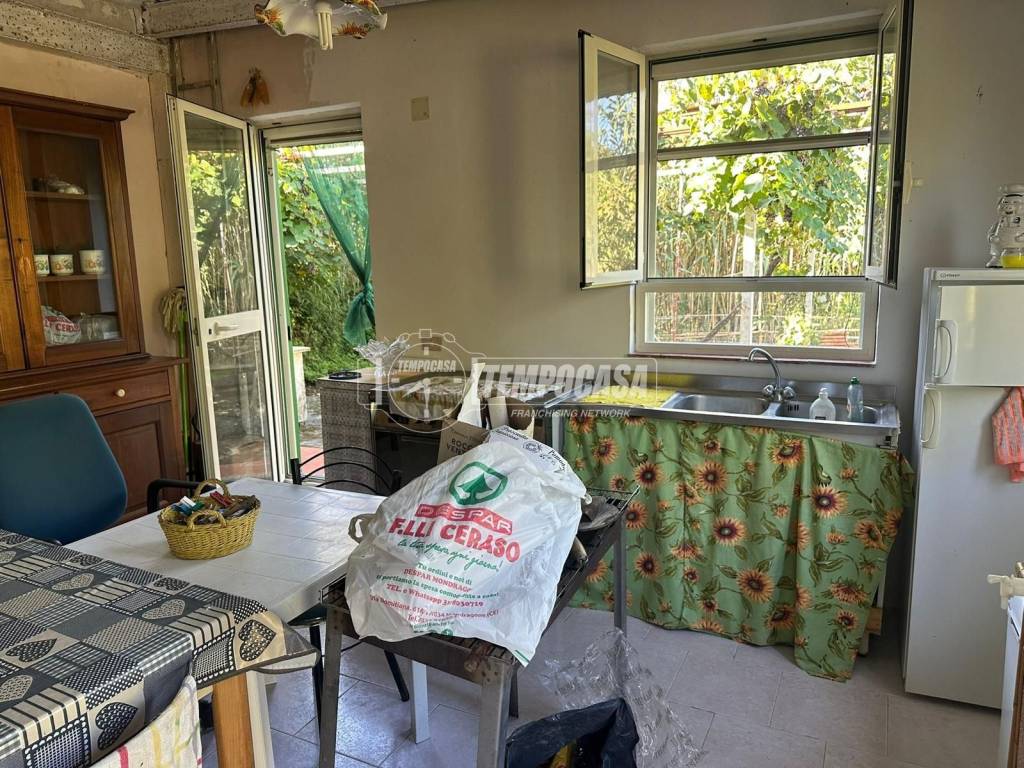 Appartamento a Sessa aurunca in Via Paradiso, 96 - Foto 2