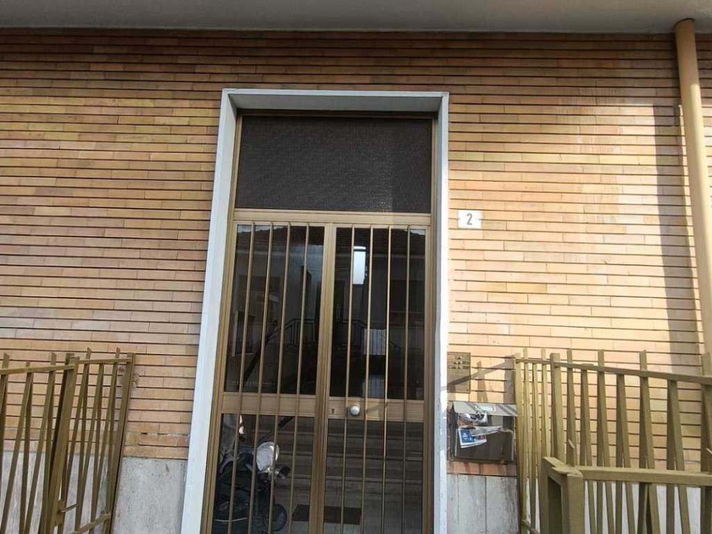 Appartamento a Grugliasco in Via Mario Neirotti, 2 - Foto 2