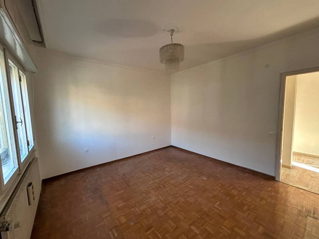 Appartamento a Trieste in Via Massimiliano d'Angeli - Foto 4