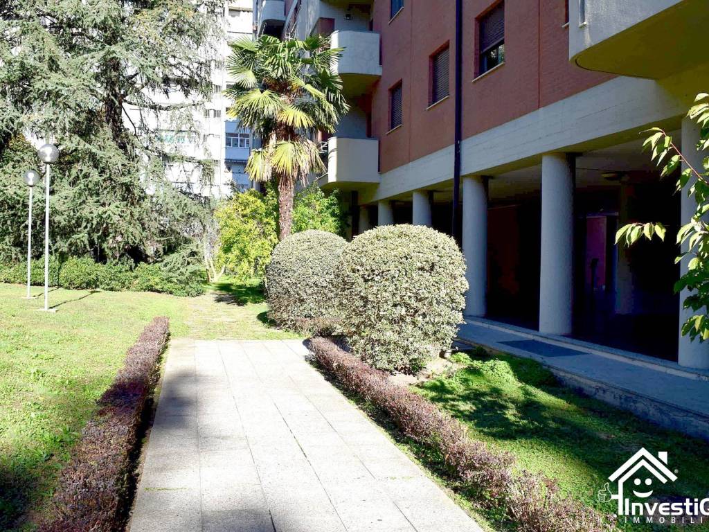 Appartamento a Torino in Via Ruggero Leoncavallo, 57 - Foto 2