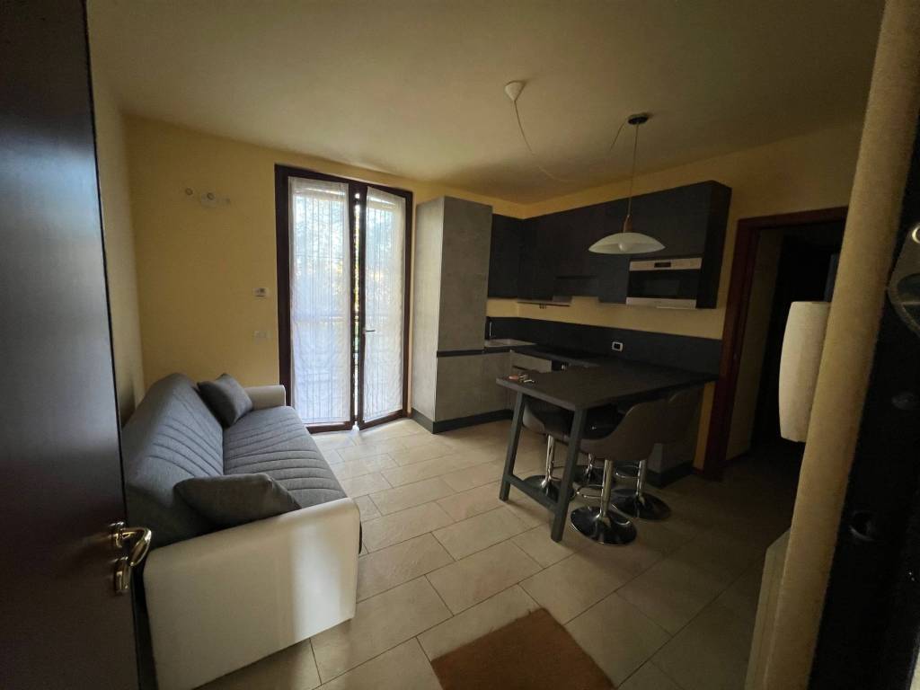 Appartamento a La valletta brianza in Via Lombardia - Foto 3