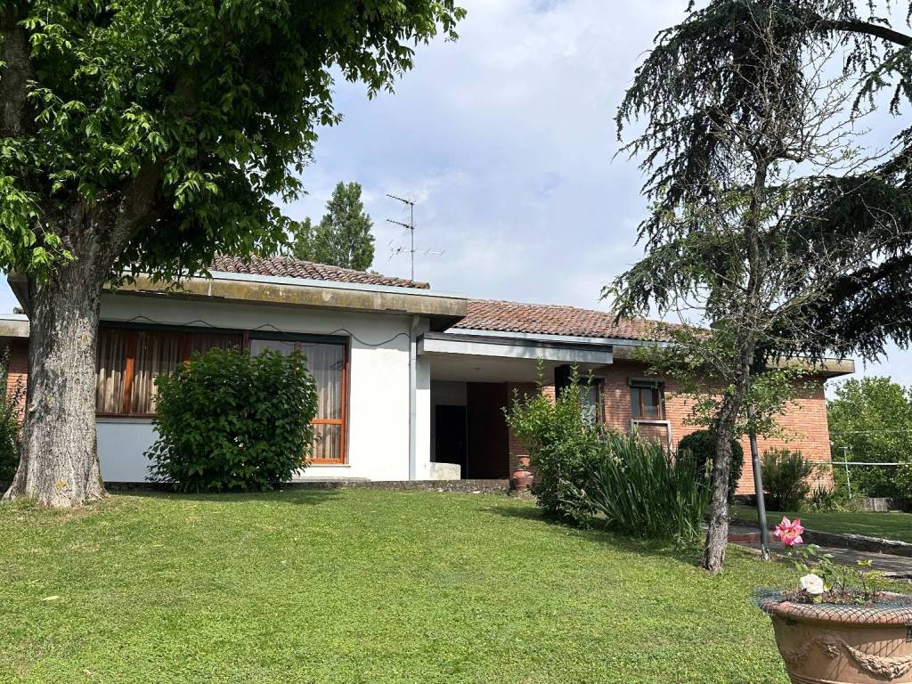 Villa a Argelato in Via 1 Maggio, 20 - Foto 4