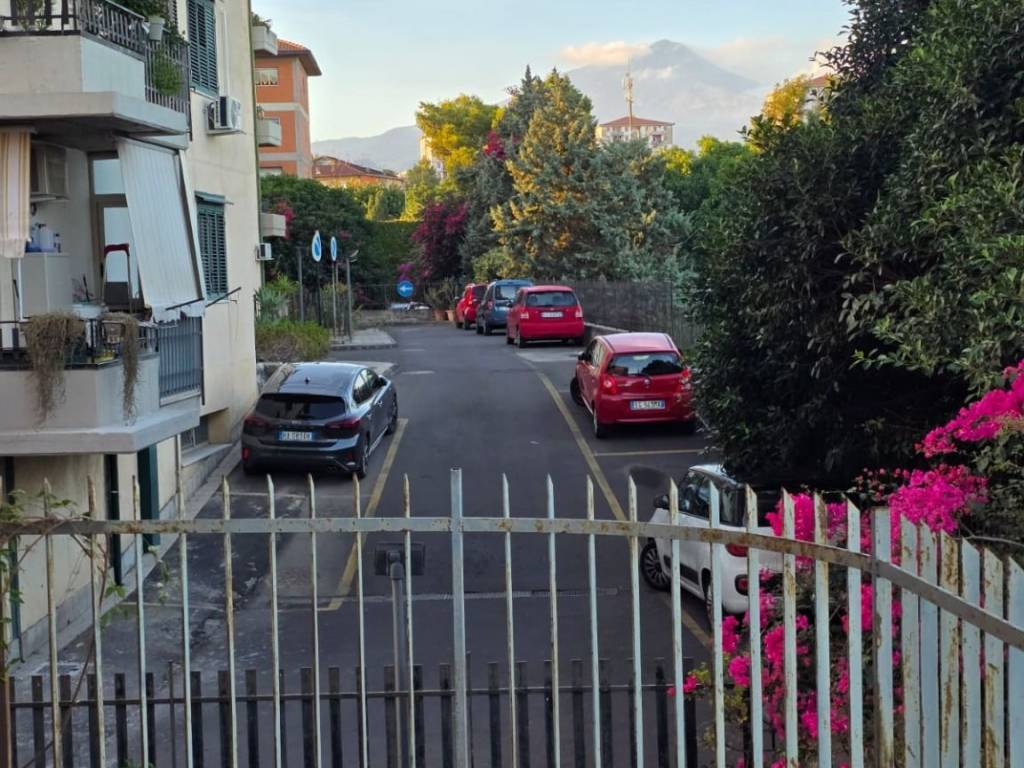 Appartamento a Catania in Via Santa Rosa da Lima - Foto 5