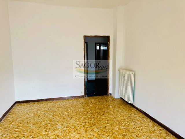 Appartamento a Pinerolo in Via Carlo Demo, 26 - Foto 2