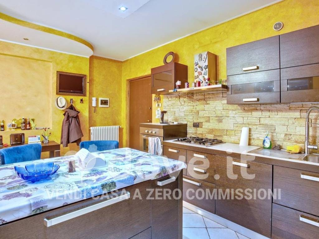 Appartamento a Cadrezzate con osmate in Via Castello, 170 - Foto 5