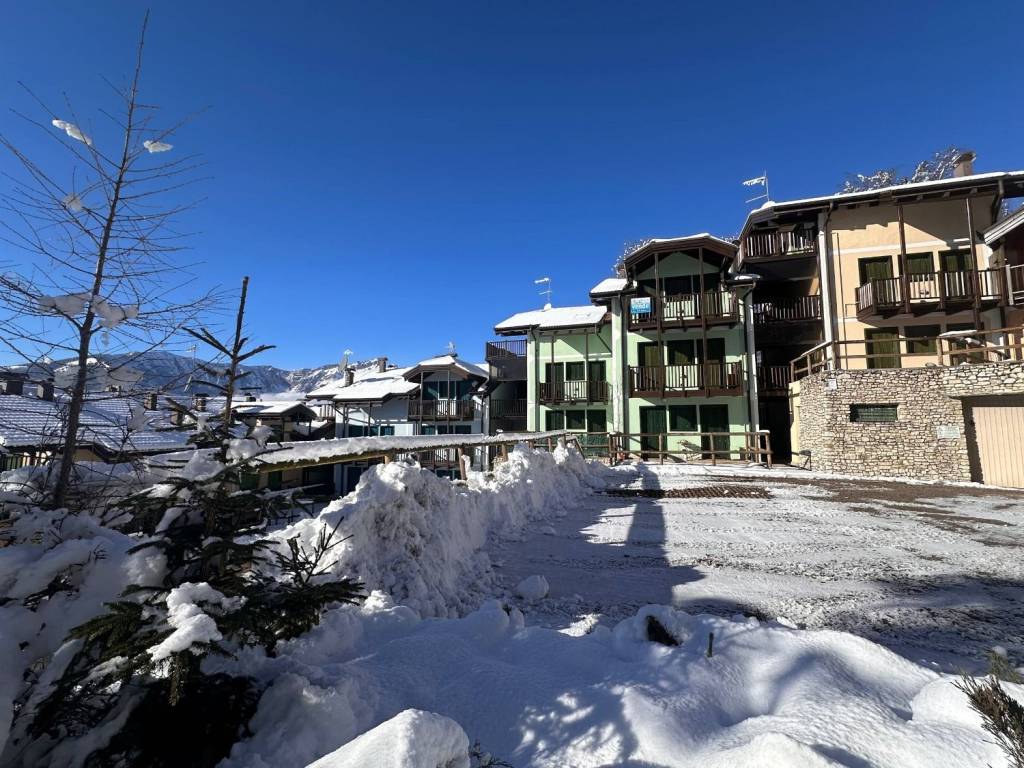 Appartamento a Lavarone in Via Padova - Foto 3