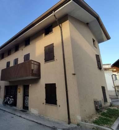 Casa indipendente a Torreano in Via della Chiesa - Foto 3