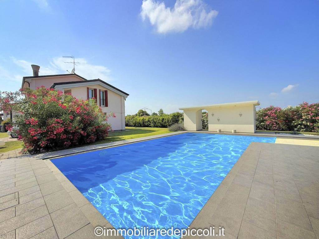 Villa a Torre di mosto in Via Staffolo - Foto 2