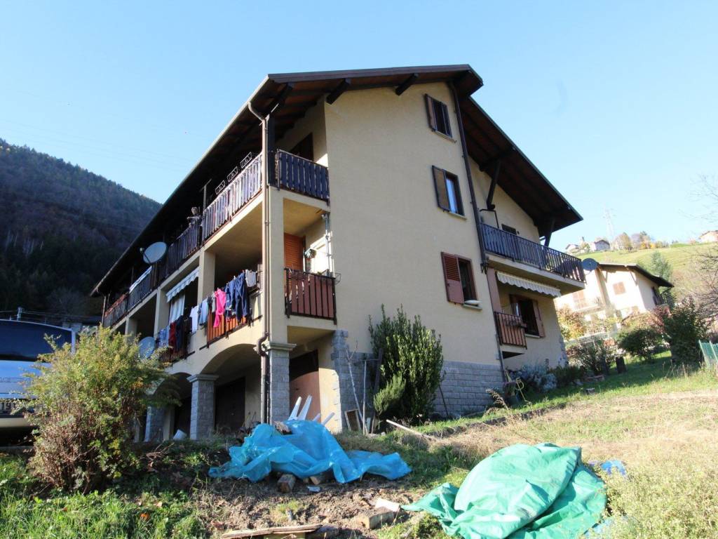 Appartamento a Gromo in Via Bettuno Alto - Foto 2