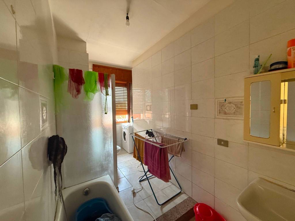 Appartamento a Torino in Via Crescentino, 23 - Foto 2