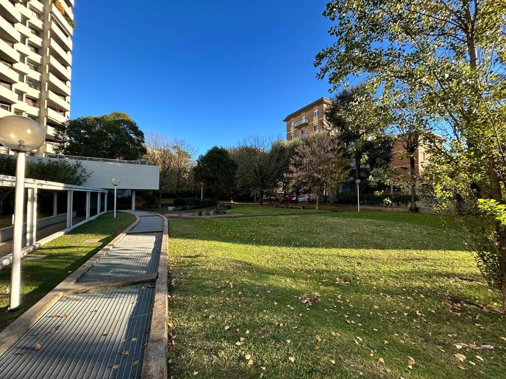 Box / garage a Bologna in Via Emilio Zago - Foto 2