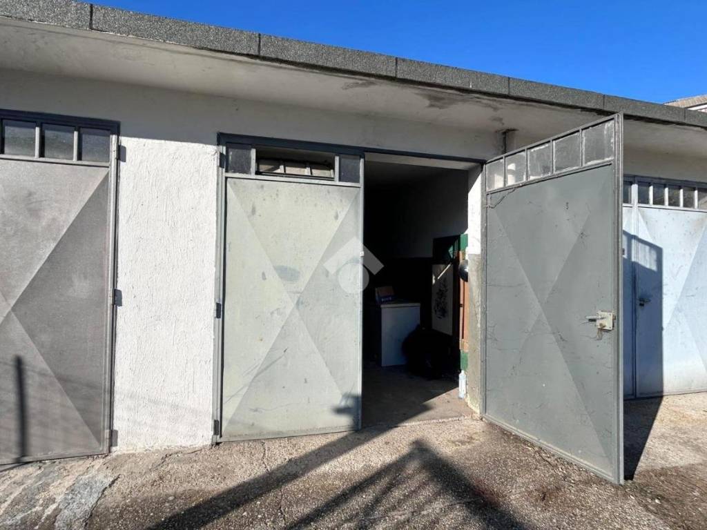Box / garage a Asti in Via Trilussa, 30 - Foto 2
