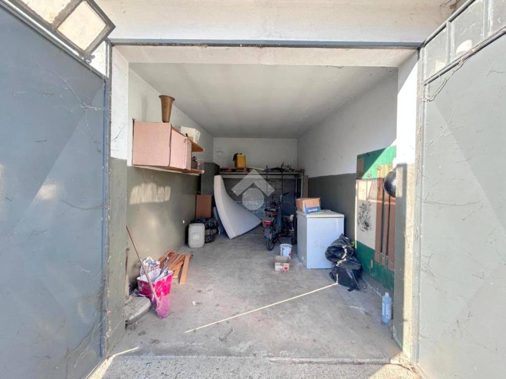 Box / garage a Asti in Via Trilussa, 30 - Foto 3