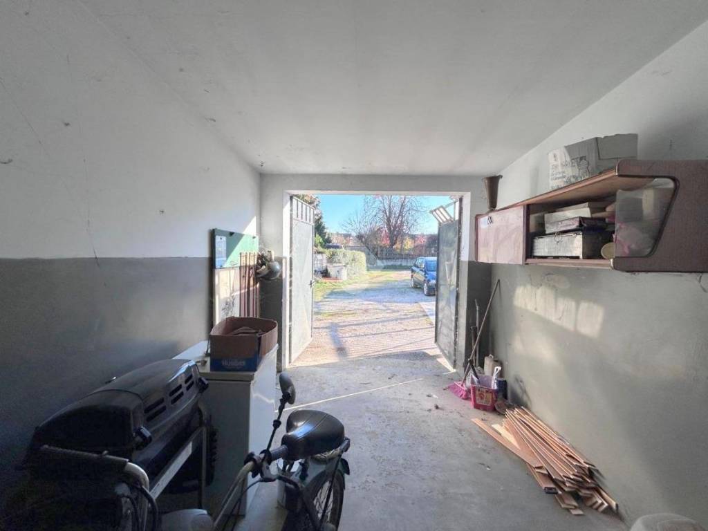 Box / garage a Asti in Via Trilussa, 30 - Foto 5