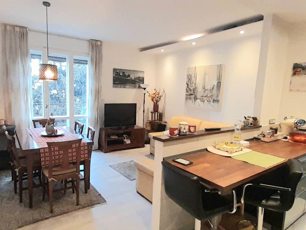 Appartamento a Trieste in Via Piero Sticotti, 5 - Foto 2