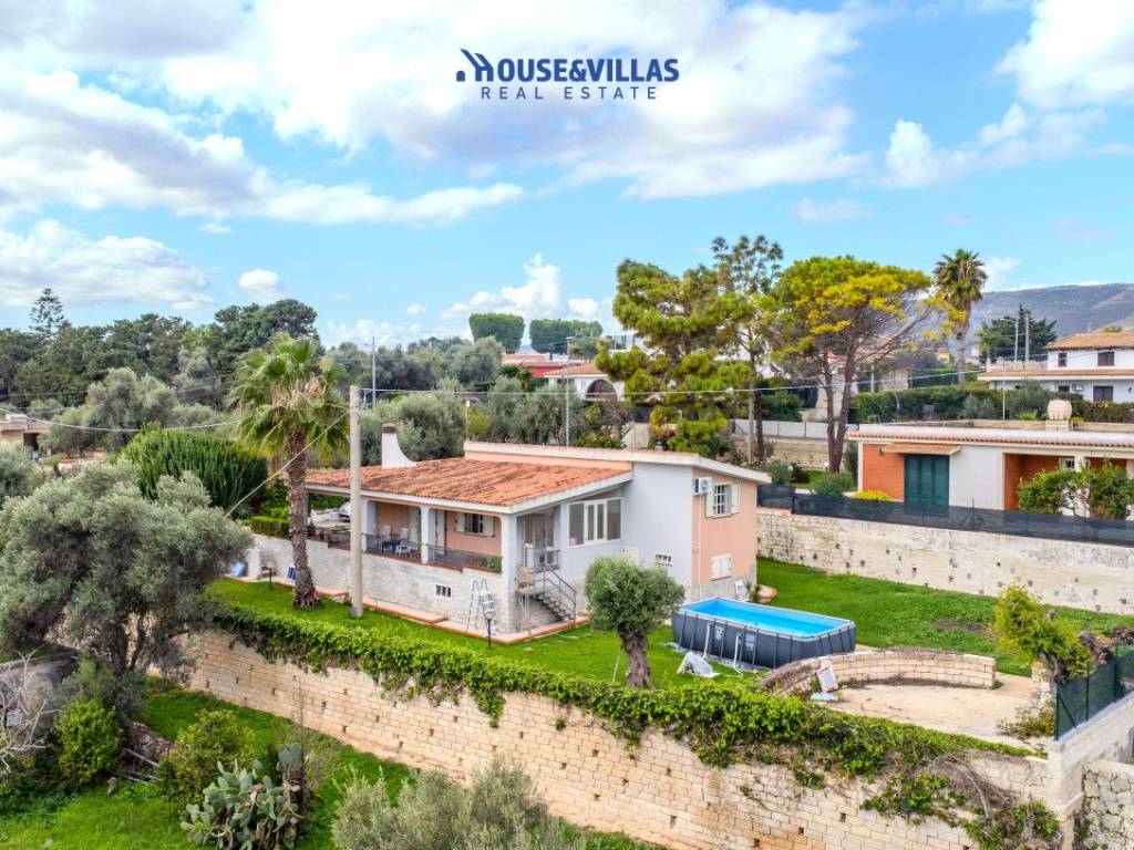 Villa a Avola in Traversa Settima di Via dei Nuri - Foto 2