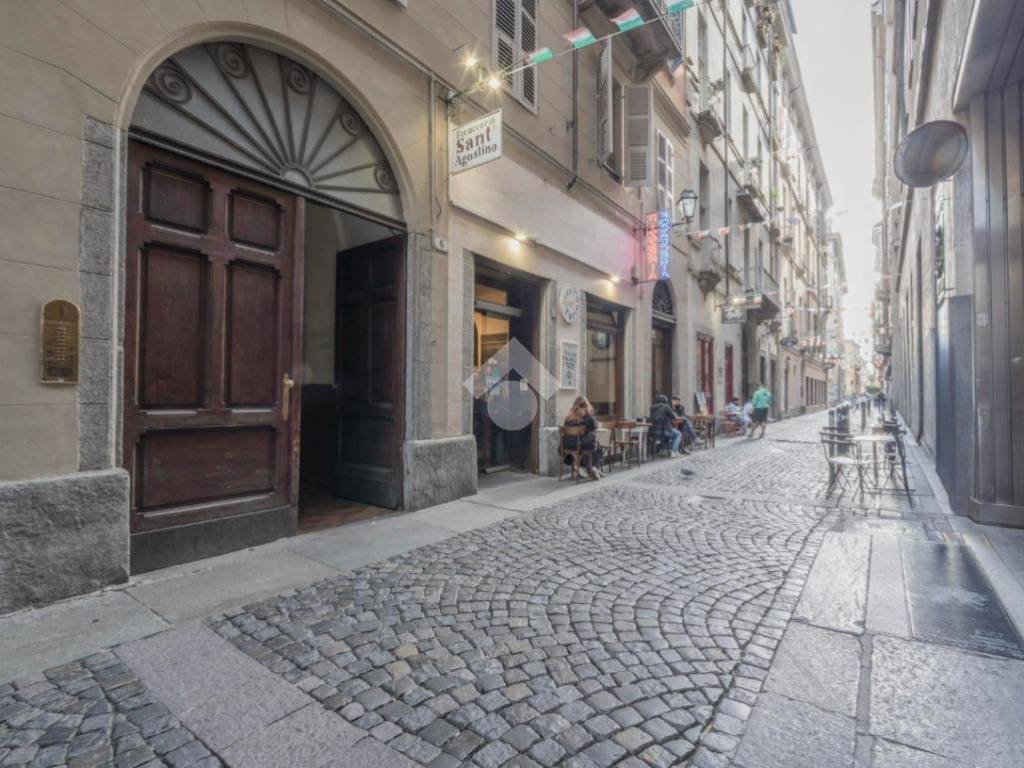 Appartamento a Torino in VIA SANT'AGOSTINO, 6 - Foto 2