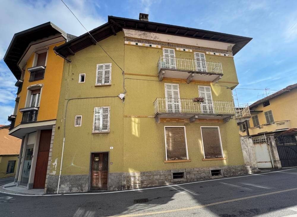 Casa indipendente a Massino visconti in Via Vittorio Emanuele - Foto 3