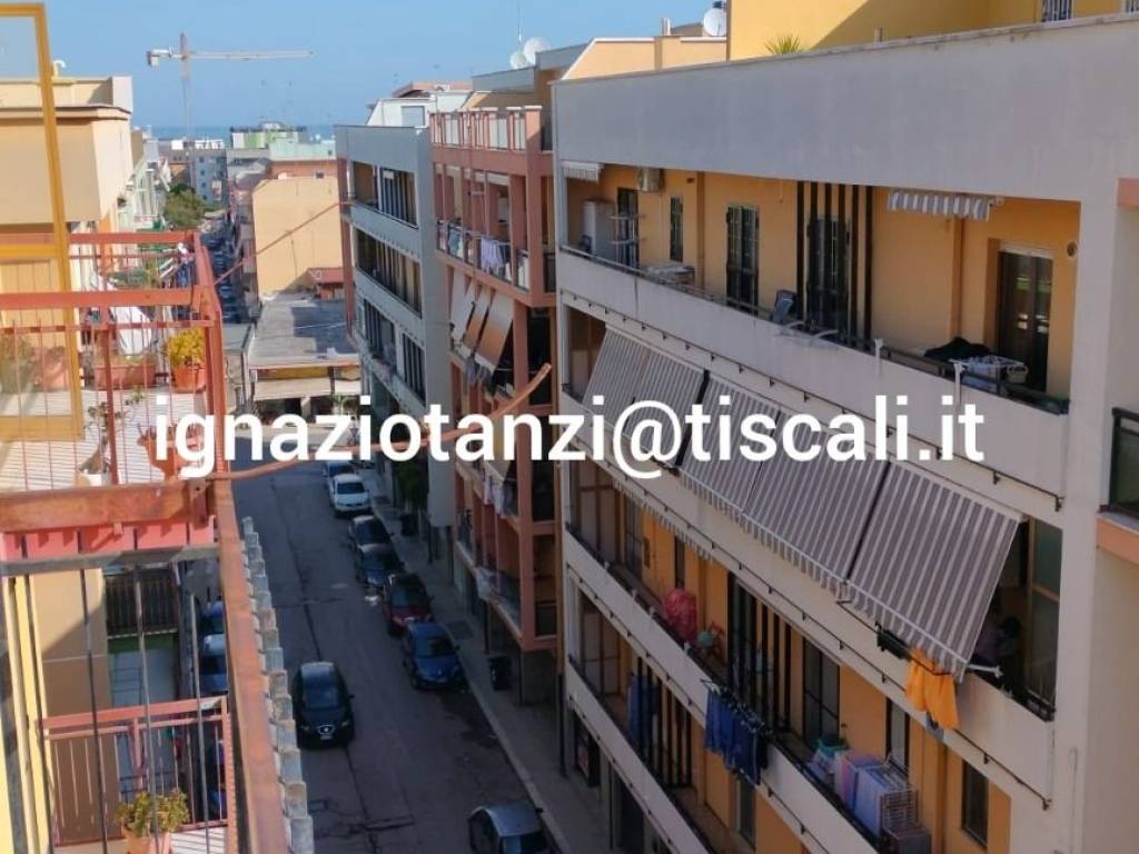 Appartamento a Barletta in Via Antonio Francavilla - Foto 2