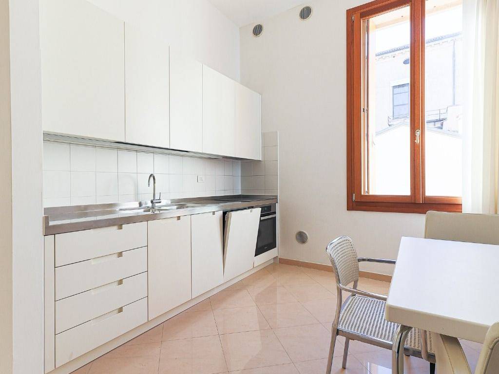 Appartamento a Vicenza in Corso Andrea Palladio - Foto 5