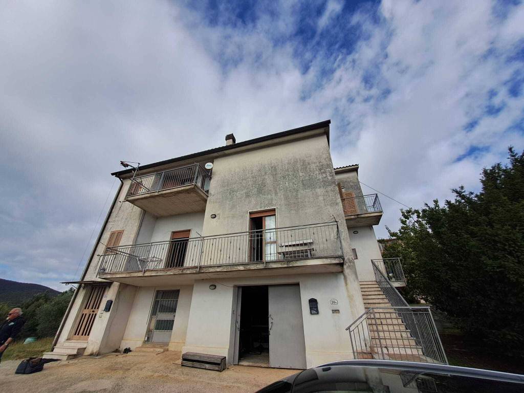 Villetta a schiera a Amelia in Strada Casa Bianca - Foto 2