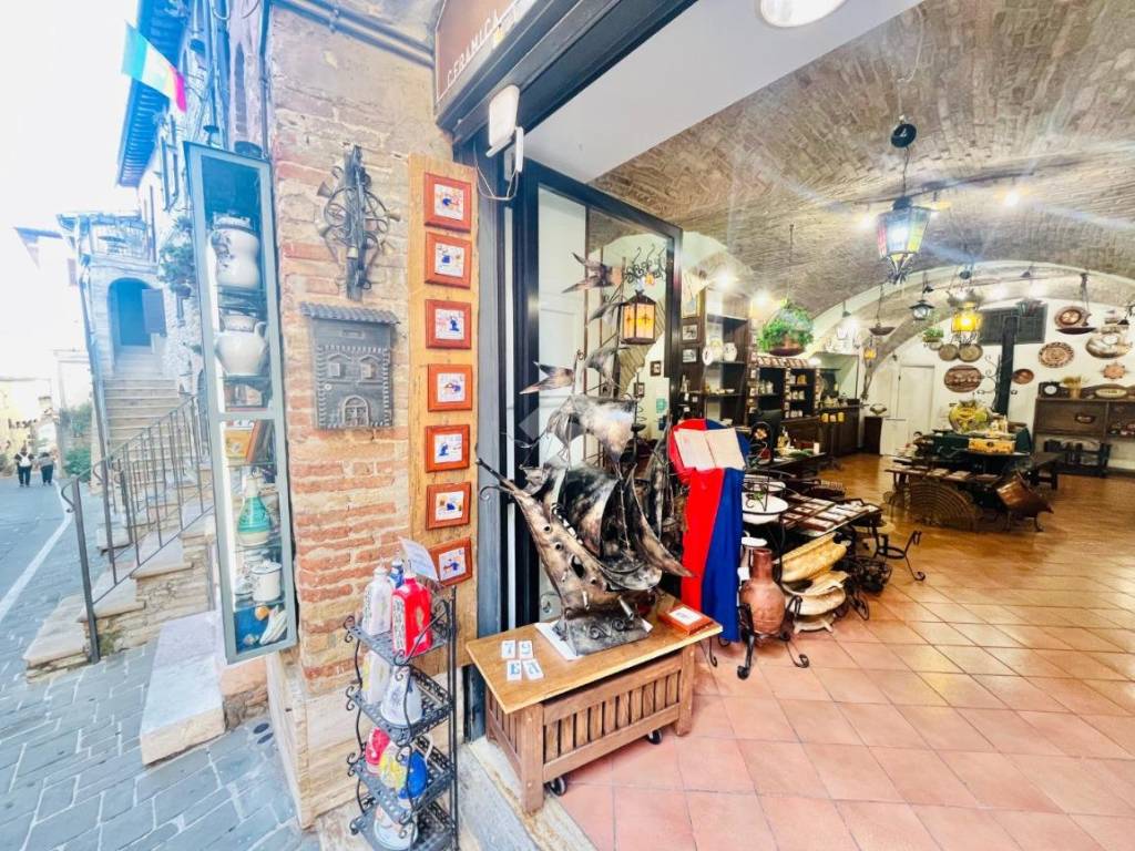 Appartamento a Assisi in Via Fontebella - Foto 4