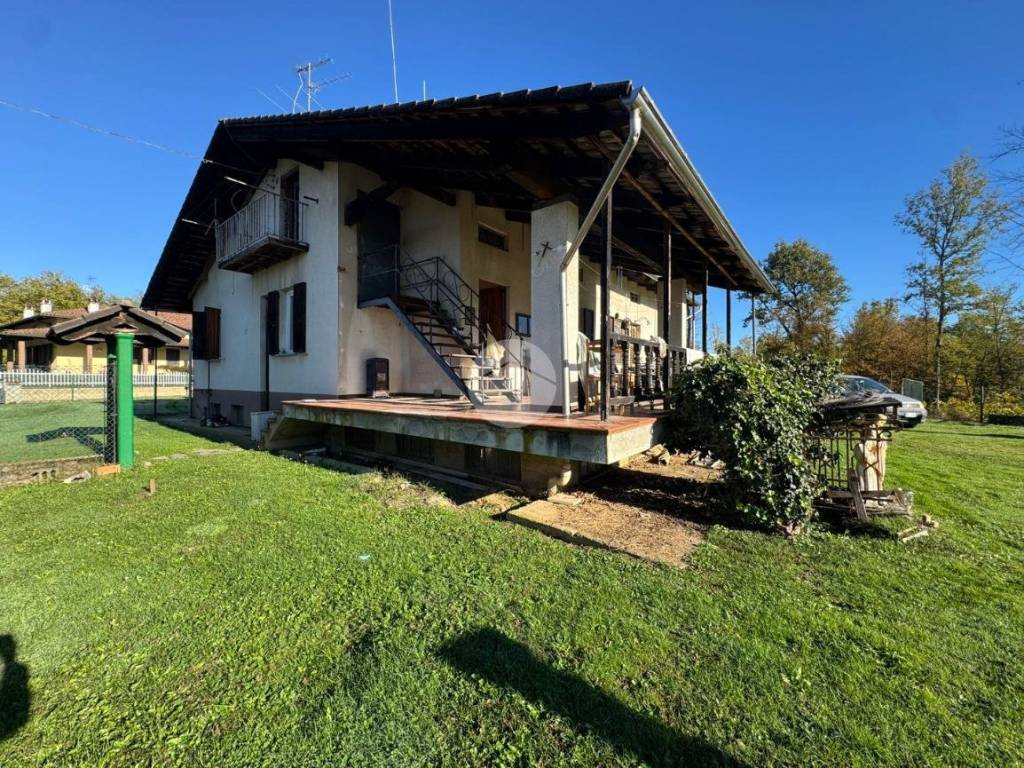 Casa indipendente a Cossato in Via Paruzza, 187 - Foto 4