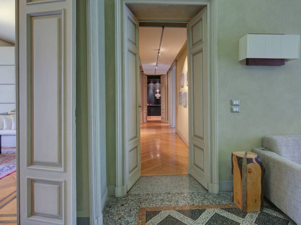 Appartamento a Torino in Corso Re Umberto, 2 - Foto 3