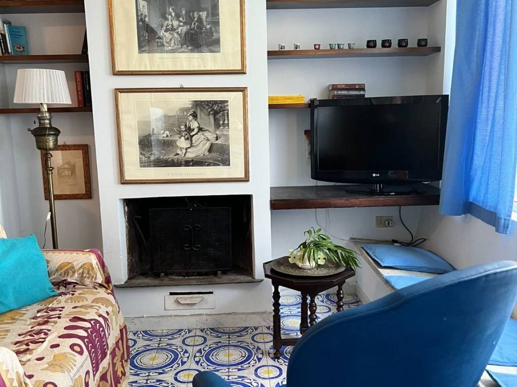 Appartamento a Bracciano in Via Circumlacuale - Foto 2