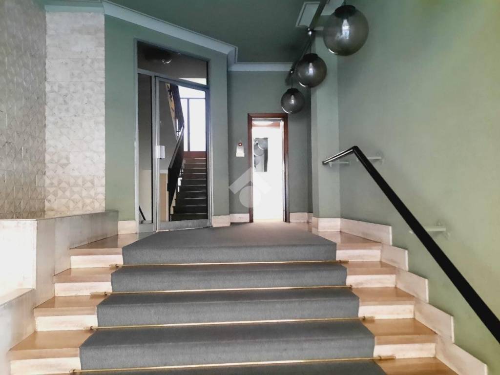 Appartamento a Torino in VIA GENOVA, 81 - Foto 2