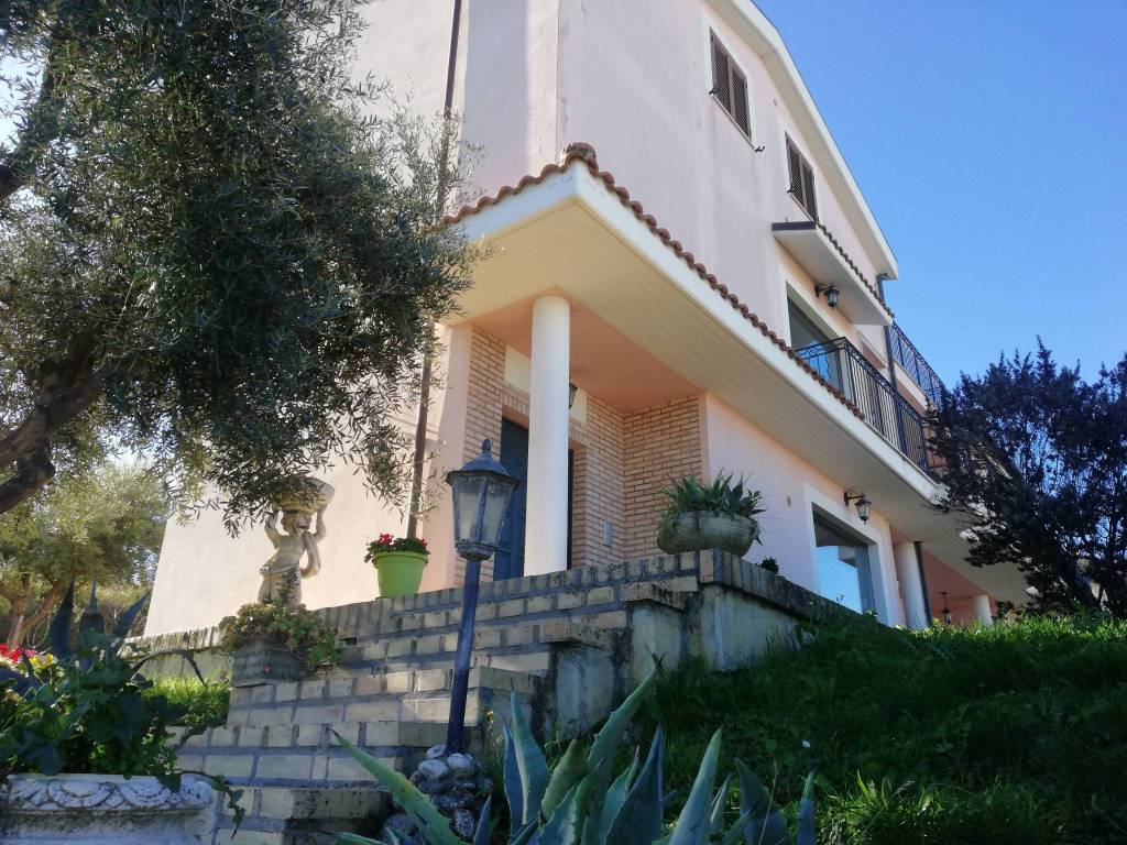 Appartamento a Montesilvano in Via Canzo, 1 - Foto 4