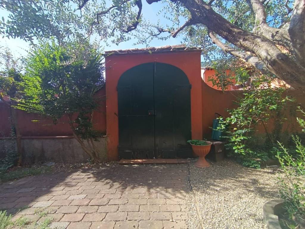 Casa indipendente a Borgo a mozzano in Via della Torre, 8 - Foto 4