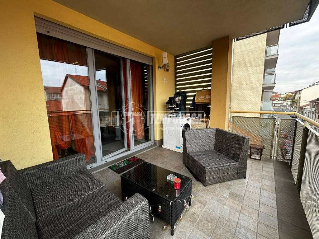 Appartamento a Torino in Via GUBBIO 87/B - Foto 2