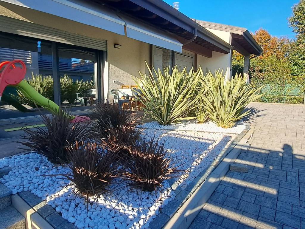 Villa a Arcisate in Via Cesare Battisti - Foto 4