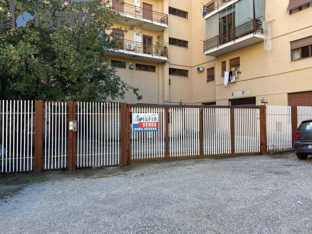 Immobile a Cosenza in Piazza Bonaventura Zumbini - Foto 4