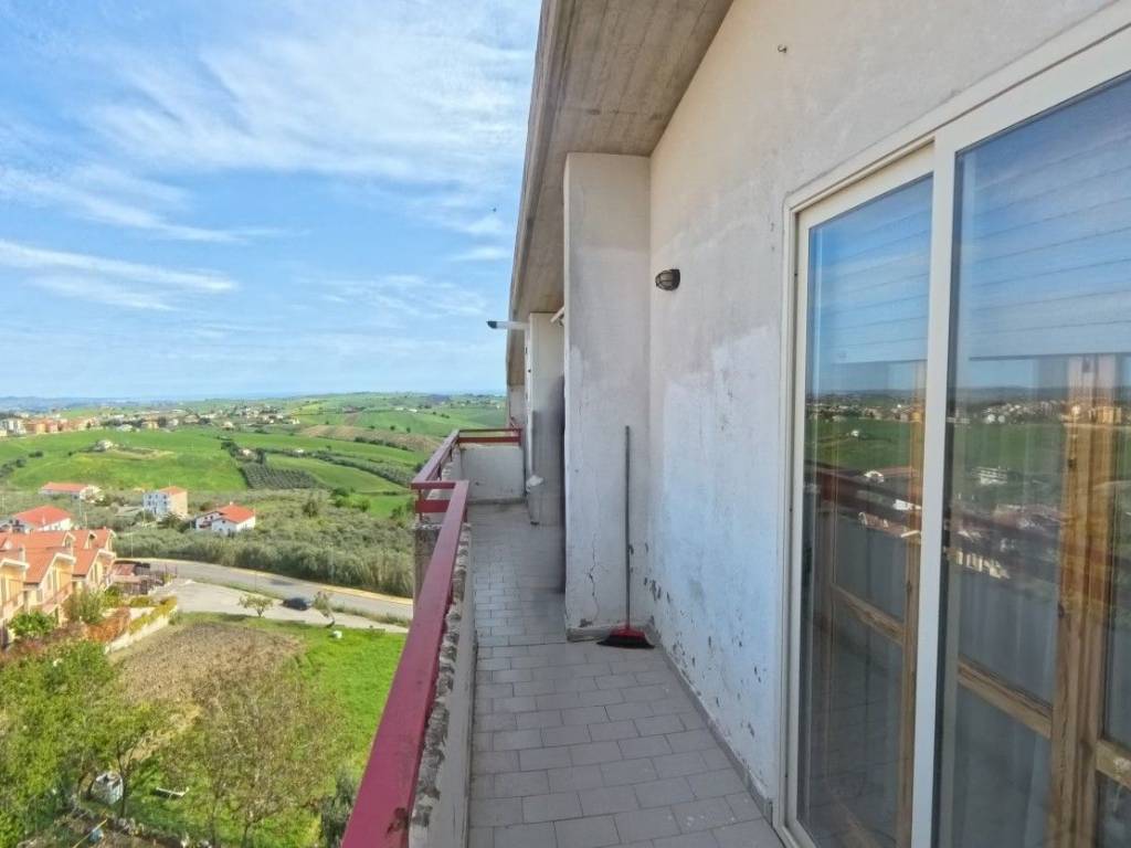 Attico / mansarda a Montenero di bisaccia - Foto 5