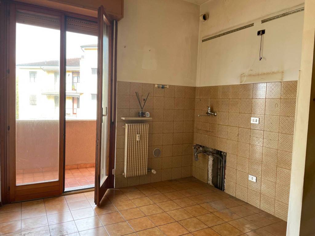Appartamento a Mortara in Viale Mario Parini - Foto 4