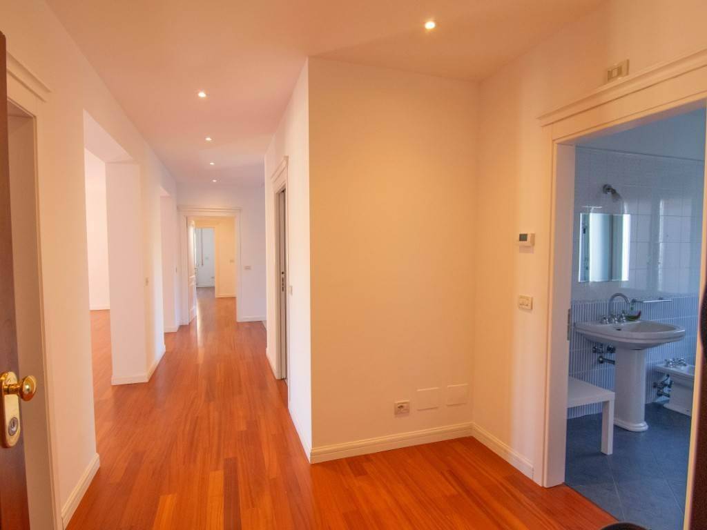 Appartamento a Bologna in Via Porta Nova, 11 - Foto 3