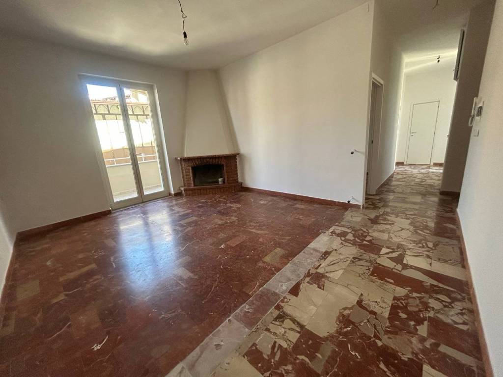 Appartamento a Cesa in Via Roma - Foto 2