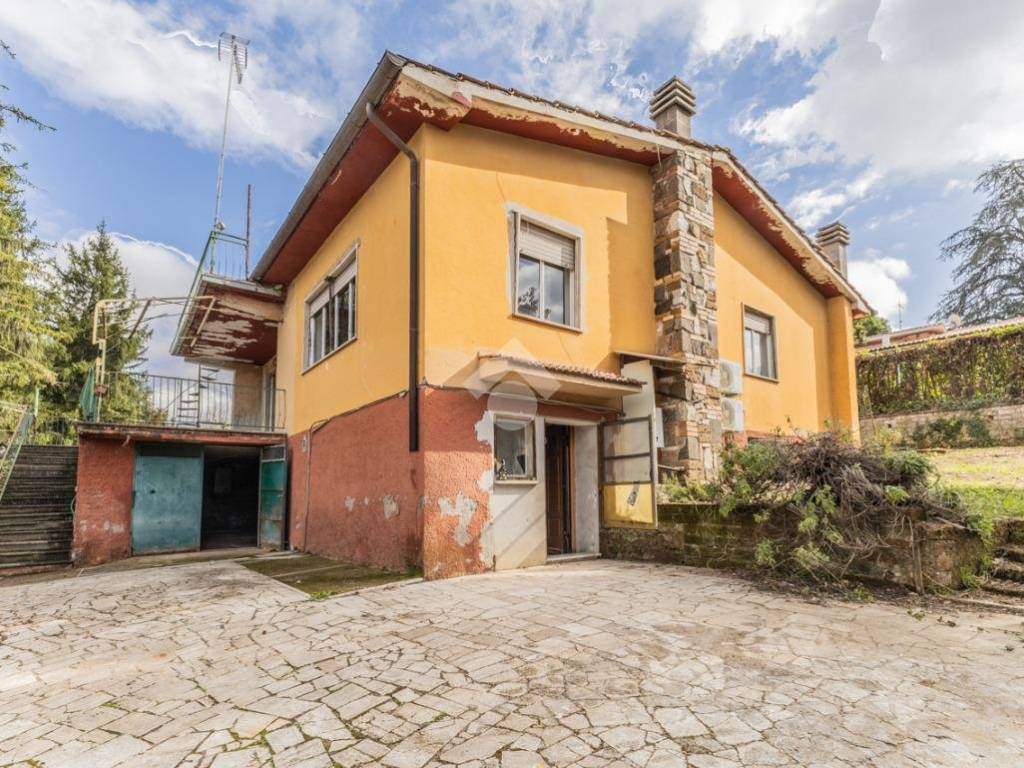 Villa a Sutri in VIA DEI CASTAGNI, 26 - Foto 5