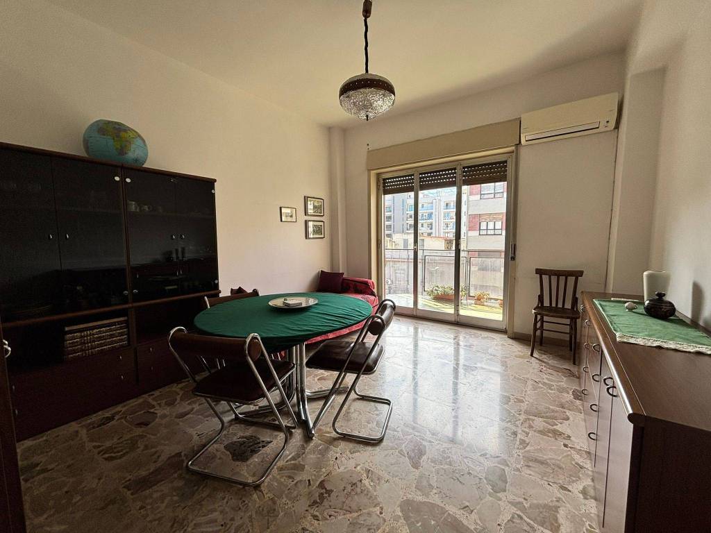 Appartamento a Messina in Via Giuseppe La Farina, 17 - Foto 5