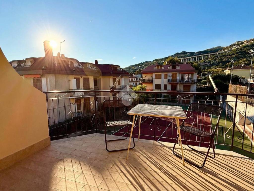 Appartamento a Costarainera in Via piani paorelli, 38 - Foto 5