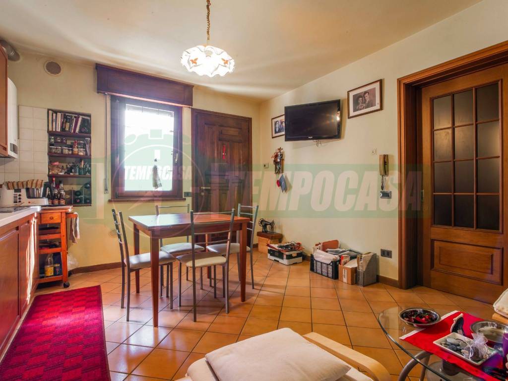 Casa indipendente a Lonate ceppino in Via Thomas Alva Edison - Foto 2