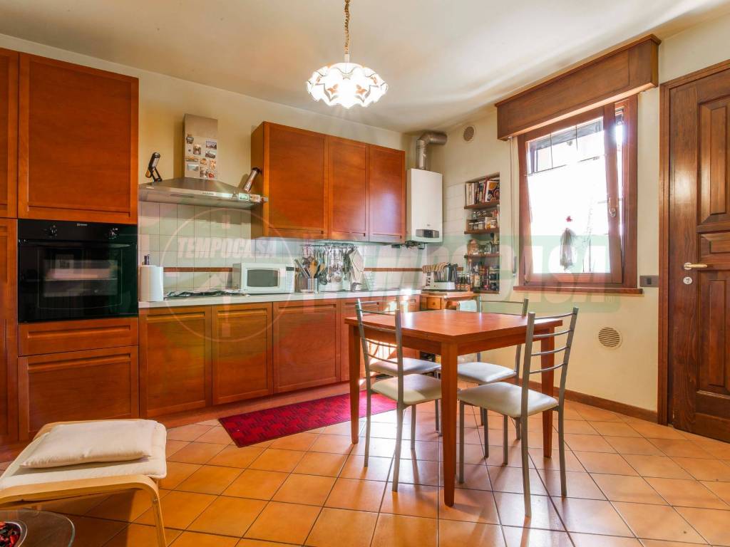 Casa indipendente a Lonate ceppino in Via Thomas Alva Edison - Foto 5