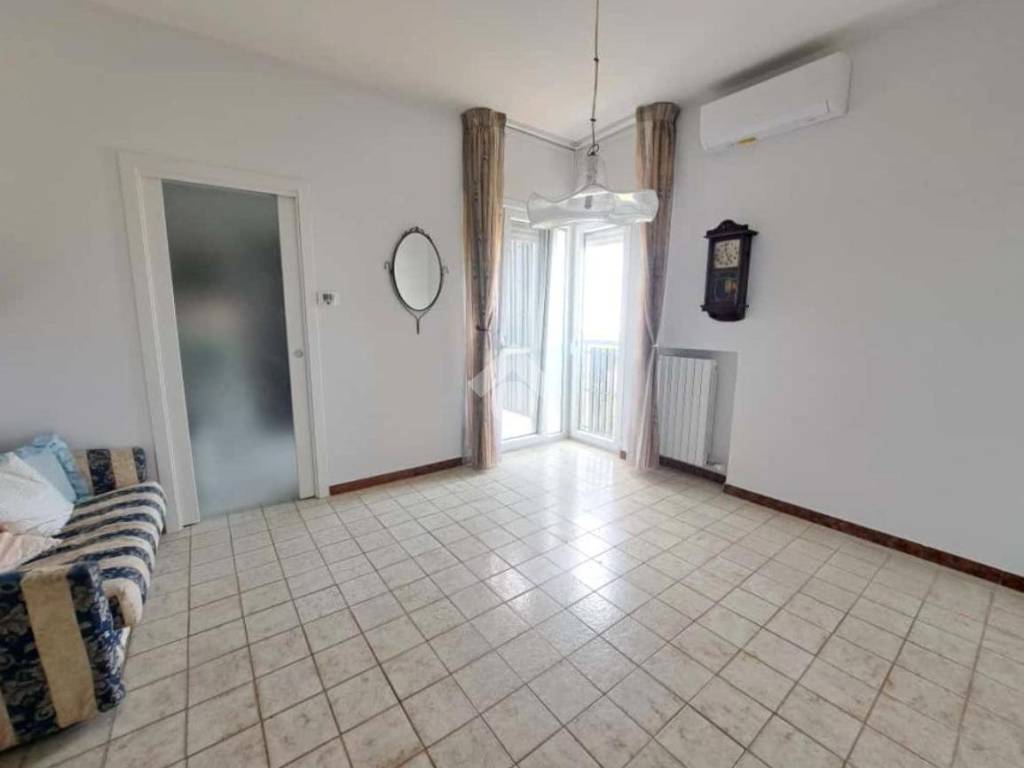 Appartamento a Barletta in Via Mauro Giuliani - Foto 4