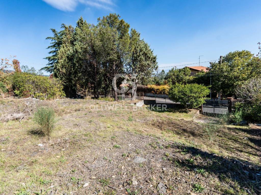 Terreno a Zafferana etnea in Via del pino, 19 - Foto 5