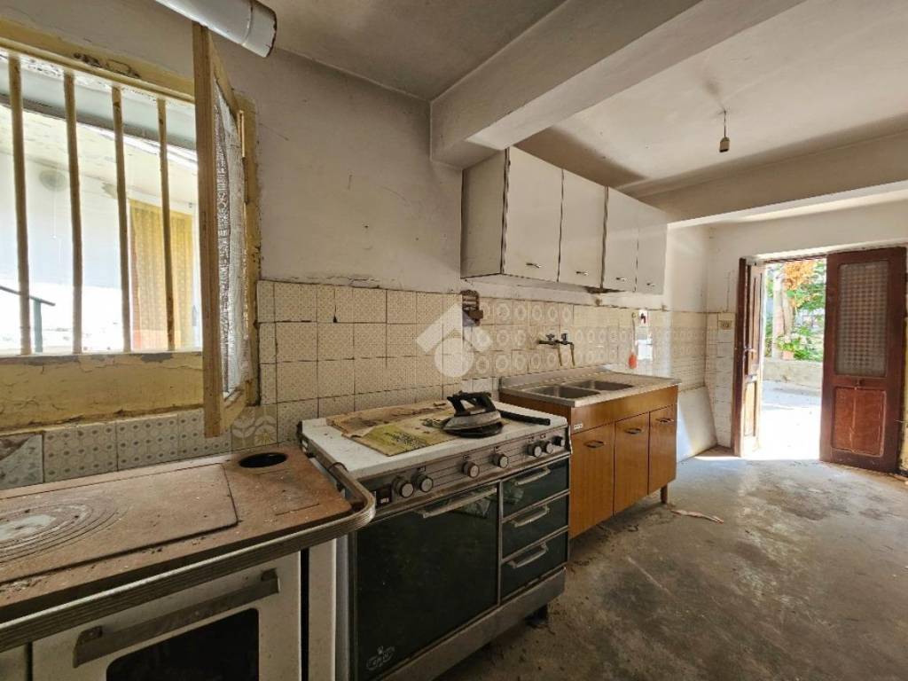 Casa indipendente a Fiuggi in Via Poggio Fiorito, 15 - Foto 3