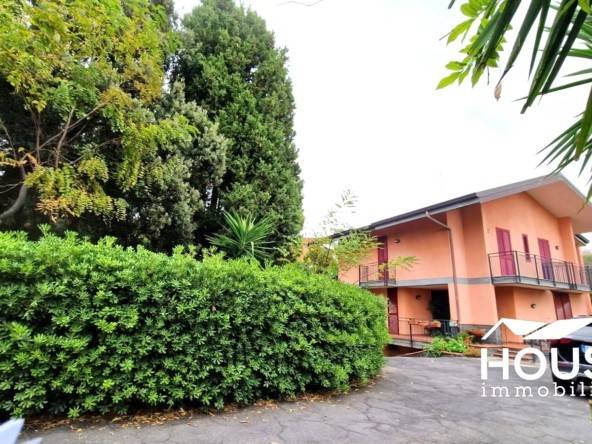 Villa a Ragalna in Piazza Santa Barbara - Foto 3