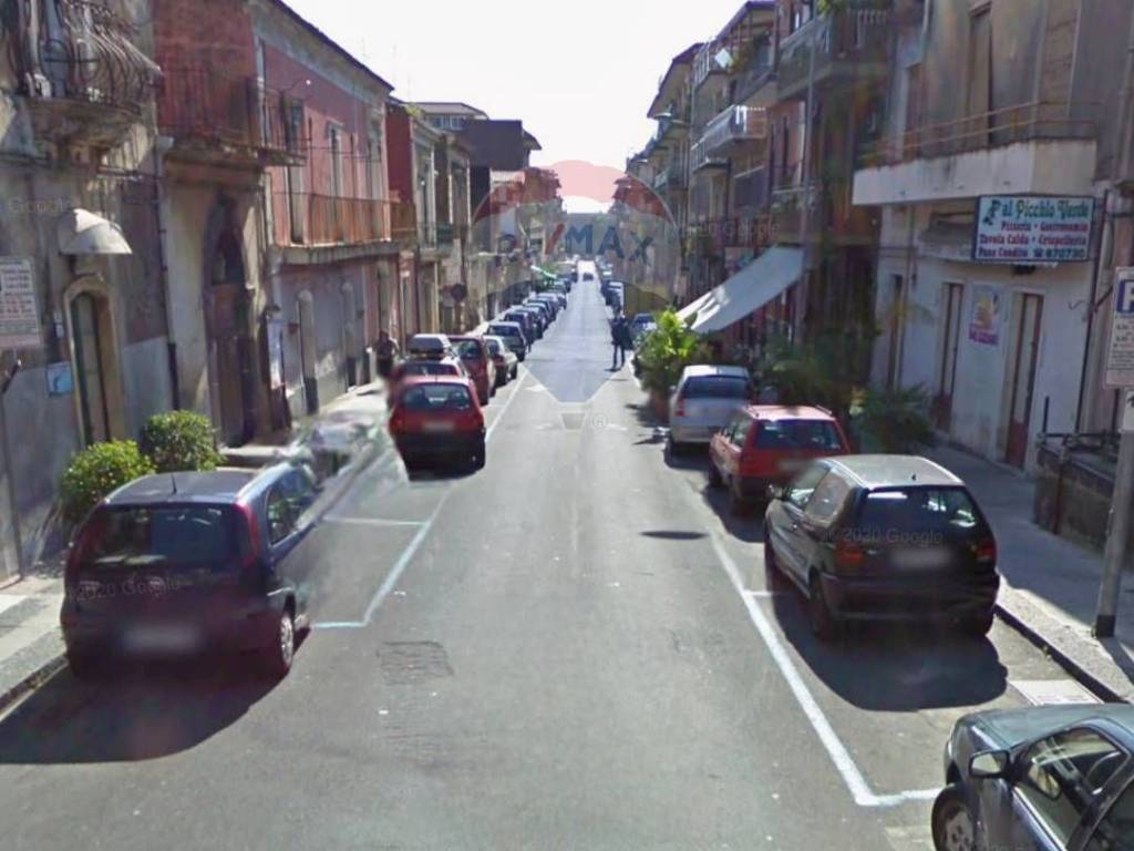 Box / garage a Aci catena in via croce, 81 - Foto 2